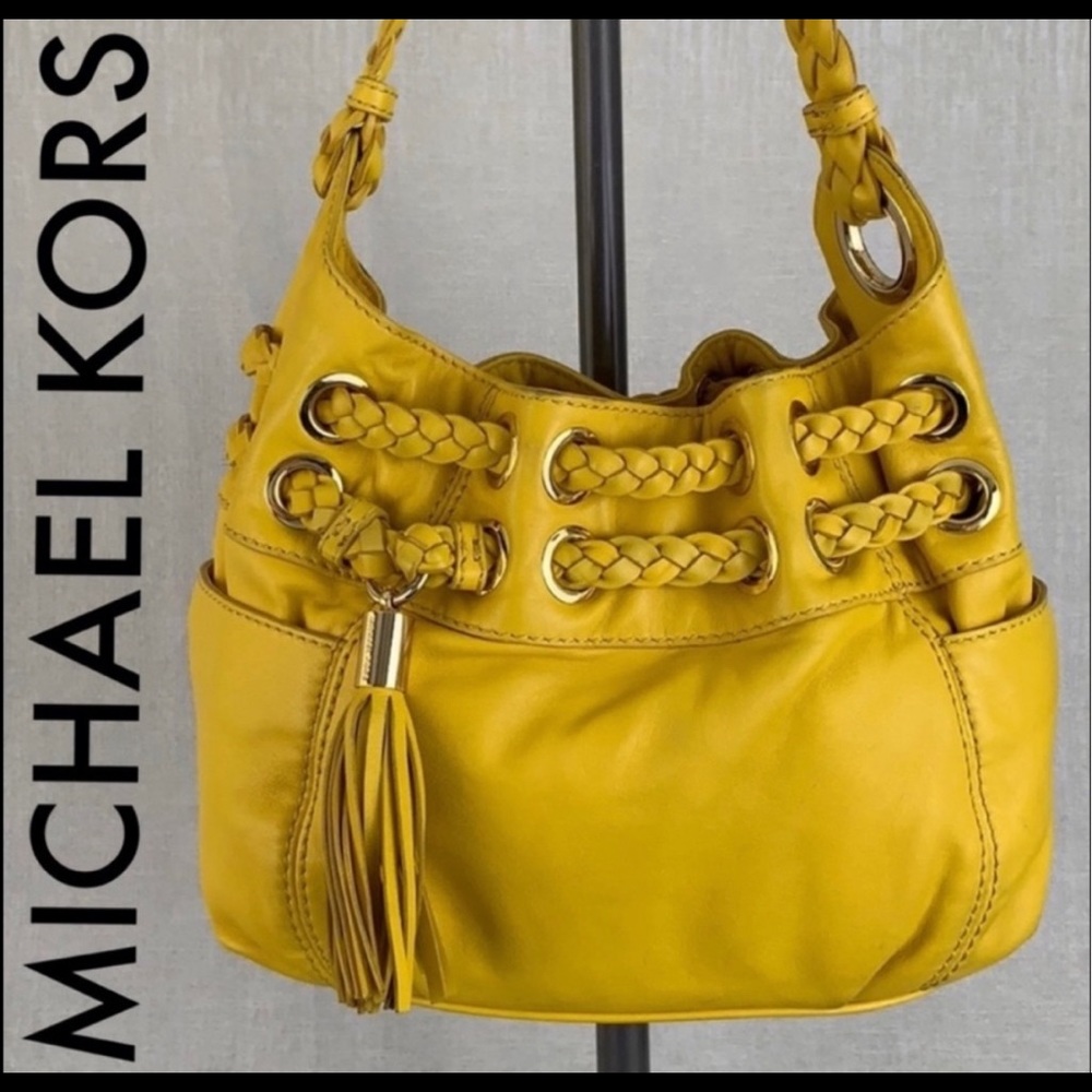 💛 MK Shoulder Purse 💛